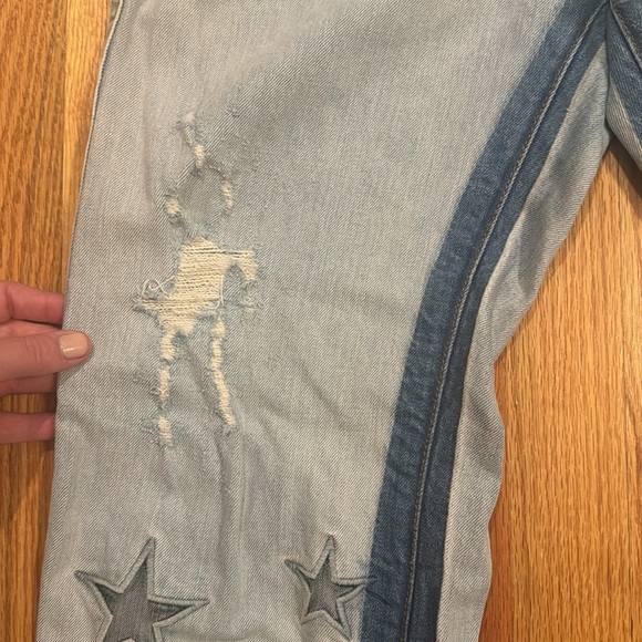 Revice Distressed Star Jeans - Picture 6 of 9